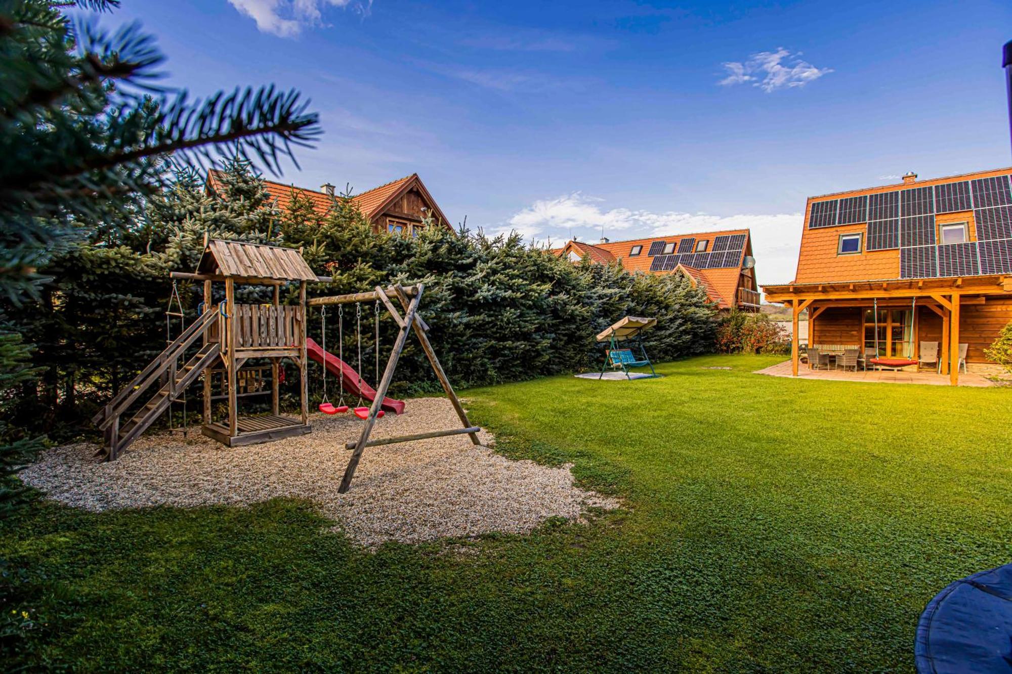 Holiday Raj Bešeňová Zewnętrze zdjęcie